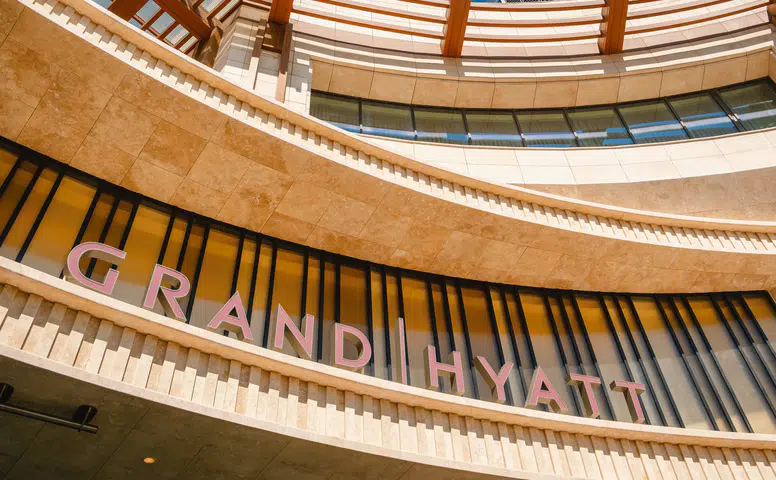 Ege Kıyısında Yeni Bir Lüks Deneyim: Grand Hyatt İzmir İstinyePark Kapılarını Açtı