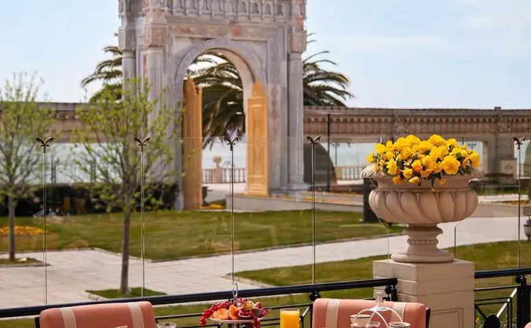 Çırağan Sarayı'nda Efsanevi Pazar Brunch’ı Yeniden Başladı!