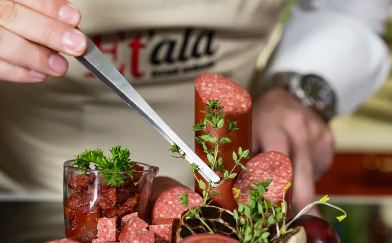 Etala Premium Füme Şarküteri Pazarında Fark Yaratarak Yenilikçi Bir Dönüşüm Gerçekleştiriyor!