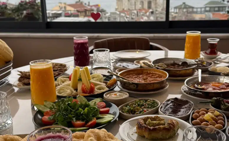 Konya’nın Geleneksel Kahvaltı Lezzetleri Boğaziçi’nde Misafir Ediliyor!