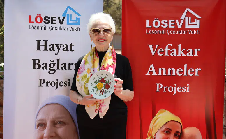 LÖSEV ve Kütahya Porselen'den Annelere Özel Anlamlı Hediye: "Güçlü Anne, Güçlü Aile; Umut Dolu Bir Gelecek!"