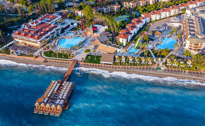Corendon Hydros Club Kemer: Yeni Bir Tatil Cenneti Kapılarını Açtı!