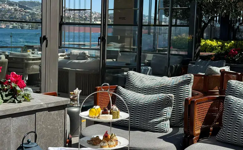 Mandarin Oriental Bosphorus, İstanbul'da Benzersiz Bir Çay Saati Deneyimi Sunuyor!