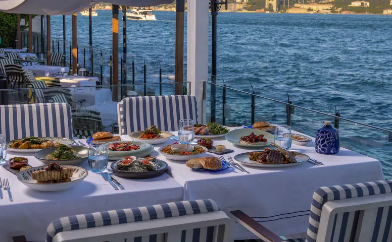 Çırağan Sarayı Kempinski İstanbul'da Yaz Dönemi Heyecanı!