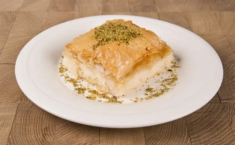 Yunanlar Laz Böreğine Sahip Çıktı!