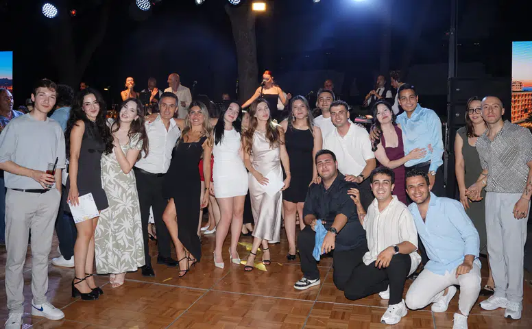 İzmir'deki Swissôtel Büyük Efes'te Personel Balosu: Keyifli Anlar ve Birliktelik Şöleni!