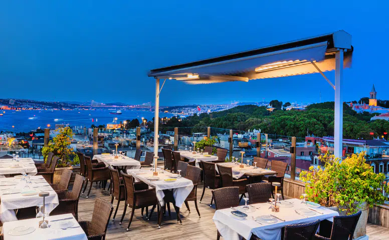 ⁠Handwritten Collection 50 Otel Barajını Aştı
