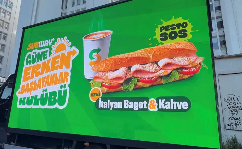 Subway'den Beyaz Yakalıların Sabah Rutinine Sıcak Bir Yenilik!