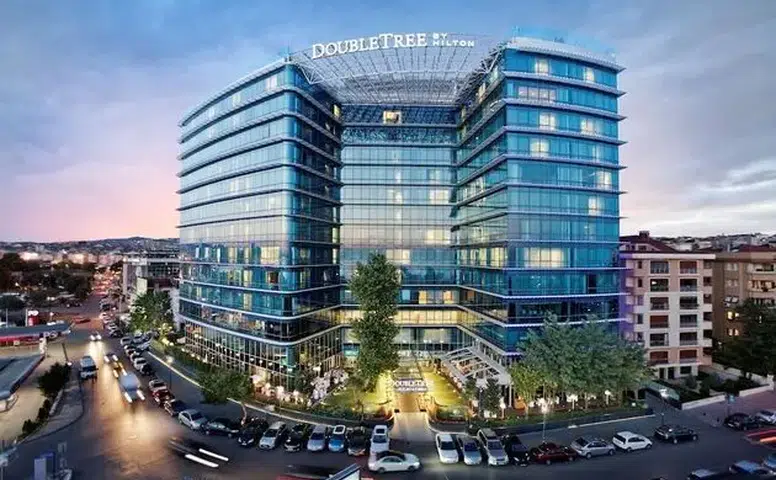 DoubleTree by Hilton İstanbul Moda'da Zeliha Şengülen, İnsan Kaynakları Uzmanı olarak göreve başladı.