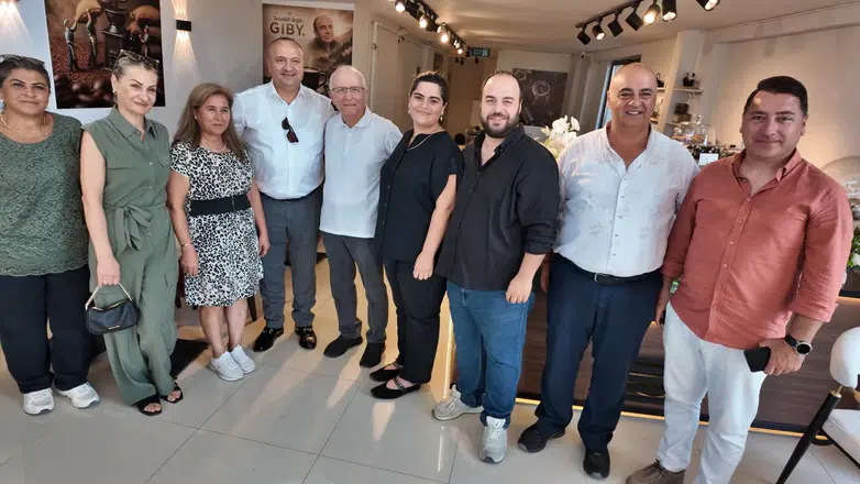 Çınarcık'ın Yeni Lezzet Durağı Giby Coffee Hizmete Girdi